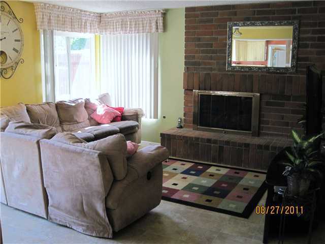 9557 Mavin Dr, Santee, CA 92071 photo 9