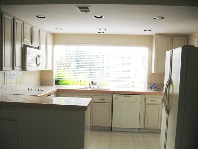 4664 Barcelona Way, Oceanside, CA 92056 photo 5