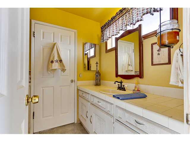 14769 High Valley Rd, Poway, CA 92064 photo 22