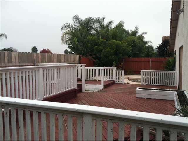3389 Hollowtree Dr, Oceanside, CA 92058 photo 3