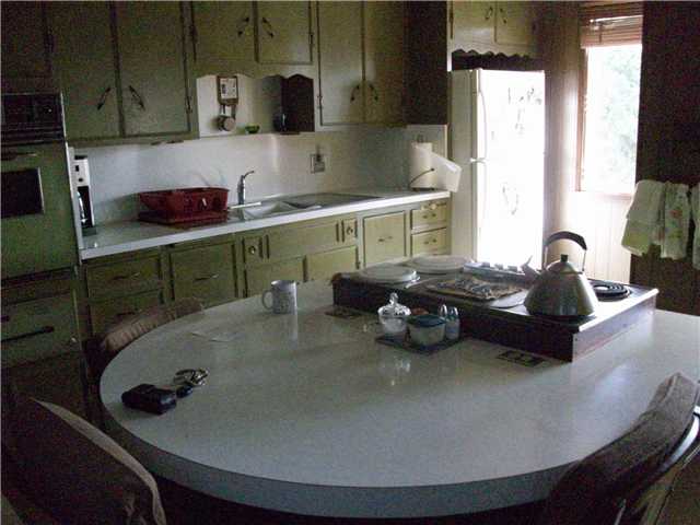 715 Vista Way, Oceanside, CA 92054 photo 2