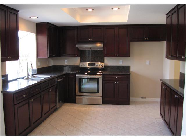 2124 Softwind Ln, Encinitas, CA 92024 photo 2