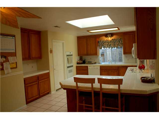 3731 Carnegie Dr, Oceanside, CA 92056 photo 2