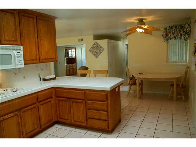3731 Carnegie Dr, Oceanside, CA 92056 photo 4