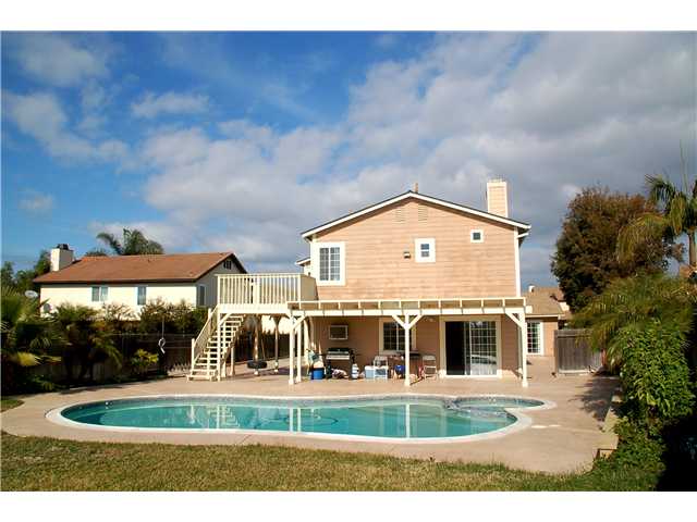 3731 Carnegie Dr, Oceanside, CA 92056 photo 1