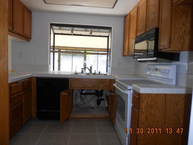 9250 Sinsonte Ln, Lakeside, CA 92040 photo 4
