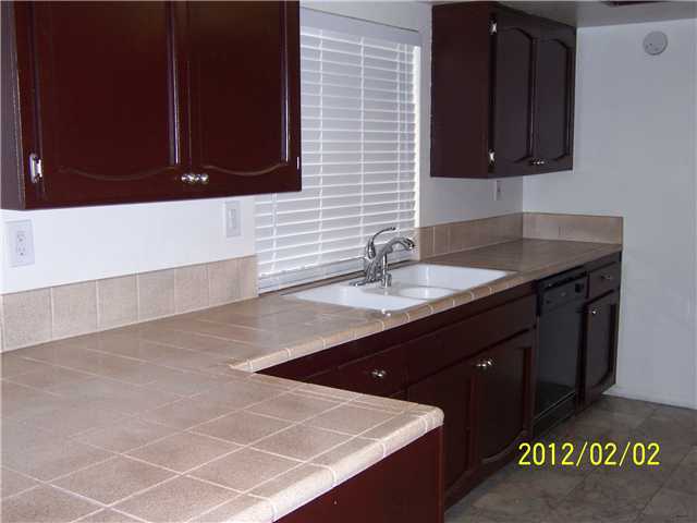 2440 Windmill View Rd, El Cajon, CA 92020 photo 9