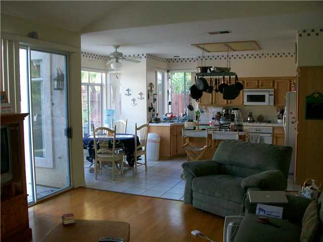 4792 Calligraphy Ct, Oceanside, CA 92057 photo 6