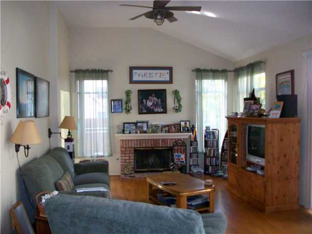 4792 Calligraphy Ct, Oceanside, CA 92057 photo 4