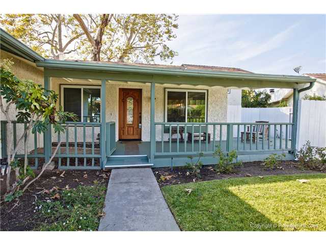 13032 Gate Dr, Poway, CA 92064 photo 2