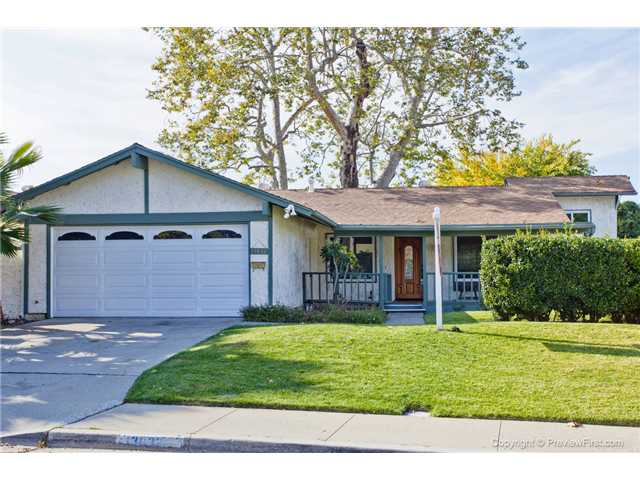 13032 Gate Dr, Poway, CA 92064 photo 1