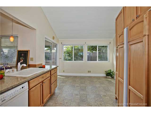 13032 Gate Dr, Poway, CA 92064 photo 6