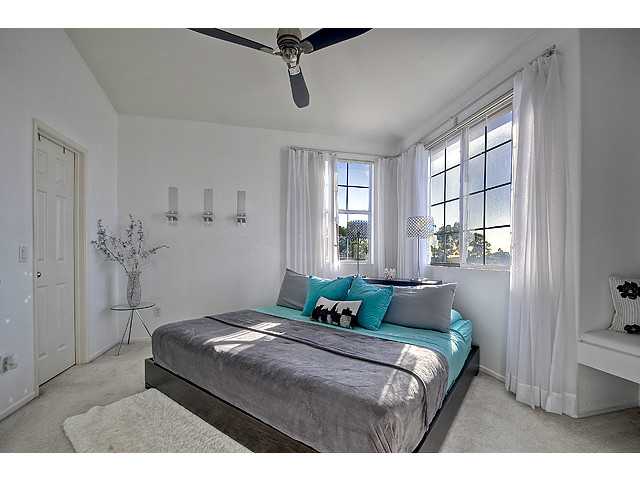 541 Sweet Pea Pl, Encinitas, CA 92024 photo 12