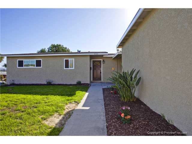 4135 Thomas St, Oceanside, CA 92056 photo 4