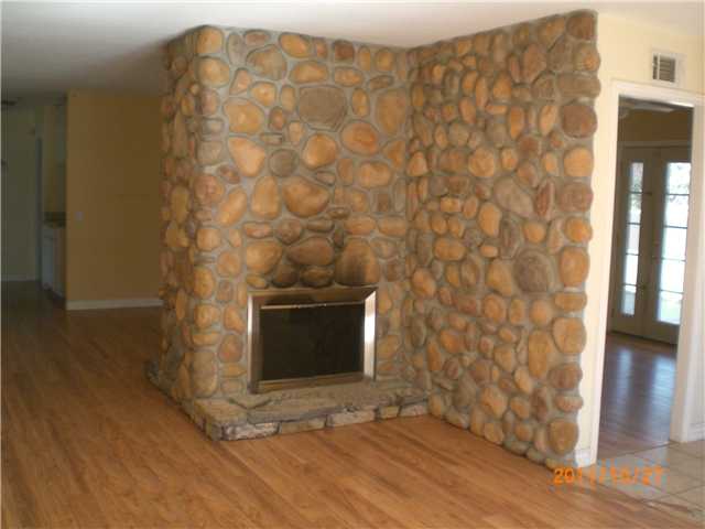 1234 Rees Rd, Escondido, CA 92026 photo 4