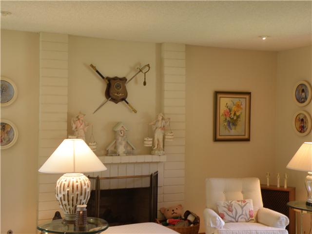 4650 Trieste Dr, Carlsbad, CA 92010 photo 3