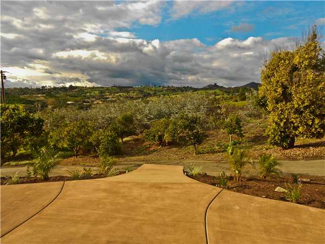 4075 Helena St, Fallbrook, CA 92028 photo 21