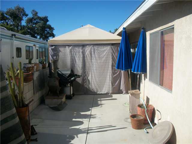 1561 Helix St, Spring Valley, CA 91977 photo 6