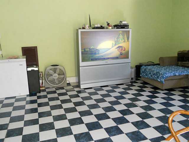 886 S Beech Ave, Chula Vista, CA 91911 photo 14