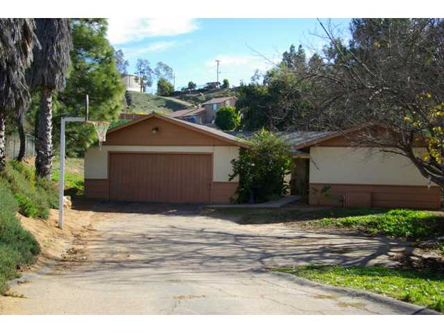 12237 Higgins Ter, Lakeside, CA 92040 photo 1