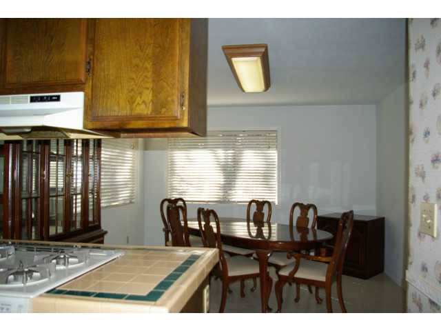 12237 Higgins Ter, Lakeside, CA 92040 photo 4