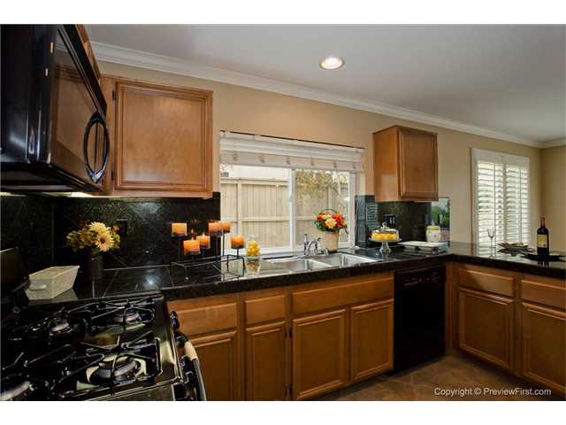 4186 Summerview Way, Oceanside, CA 92056 photo 9