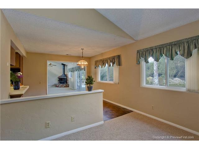 1844 Chapulin Ln, Fallbrook, CA 92028 photo 5