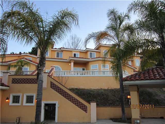 12873 Glen Circle Rd, Poway, CA 92064 photo 2
