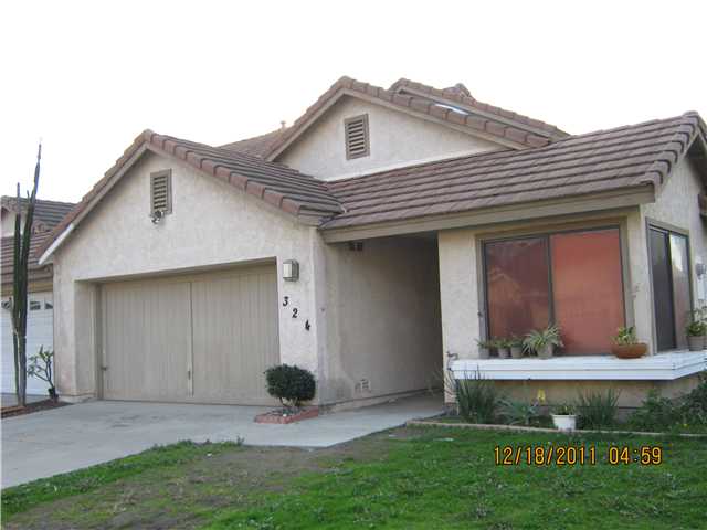 324 Wind Flower Way, Oceanside, CA 92057 photo 2