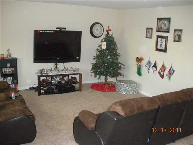 3202 Waring Rd, Oceanside, CA 92056 photo 2
