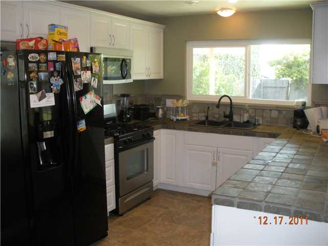 3202 Waring Rd, Oceanside, CA 92056 photo 3