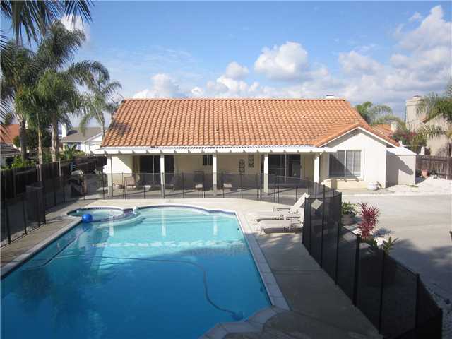635 Creekside Ave, Oceanside, CA 92057 photo 3