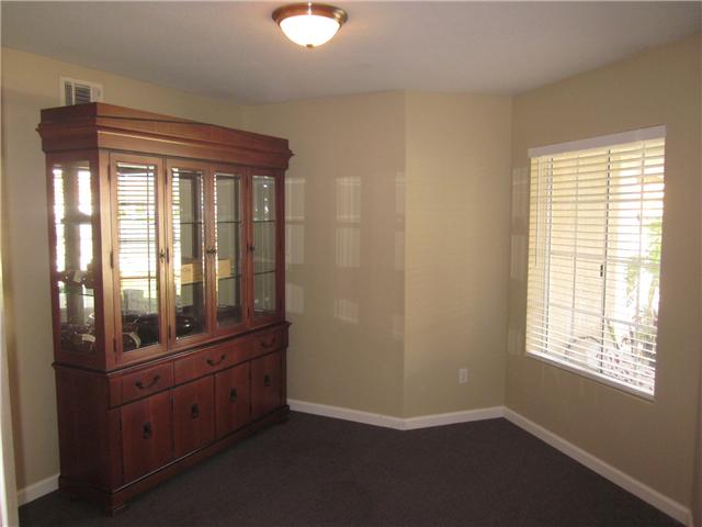 635 Creekside Ave, Oceanside, CA 92057 photo 14