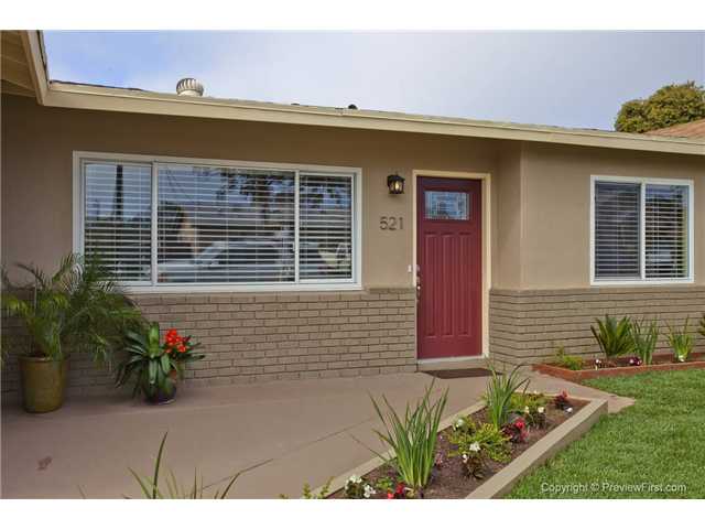 521 Brooks St, Oceanside, CA 92054 photo 2