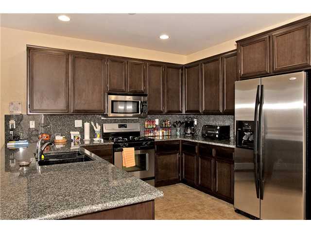 9802 Old Tree Ln, Santee, CA 92071 photo 4