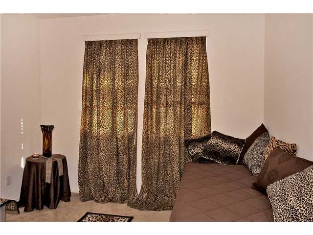 9802 Old Tree Ln, Santee, CA 92071 photo 11