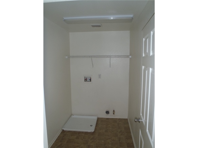 3215 Toopal Dr, Oceanside, CA 92058 photo 9
