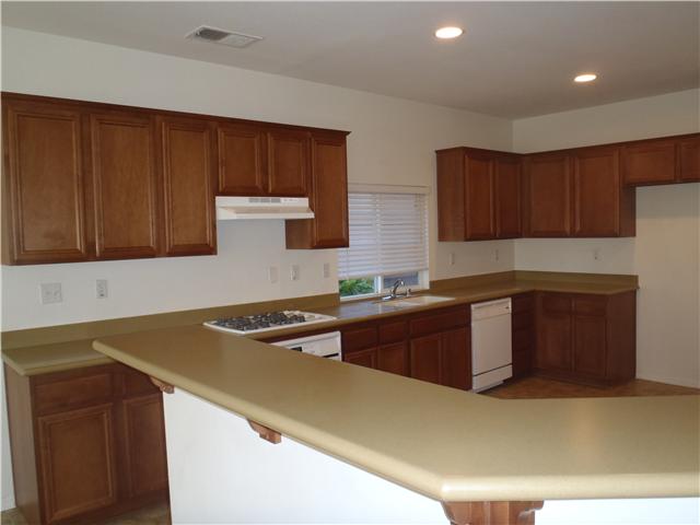3215 Toopal Dr, Oceanside, CA 92058 photo 5