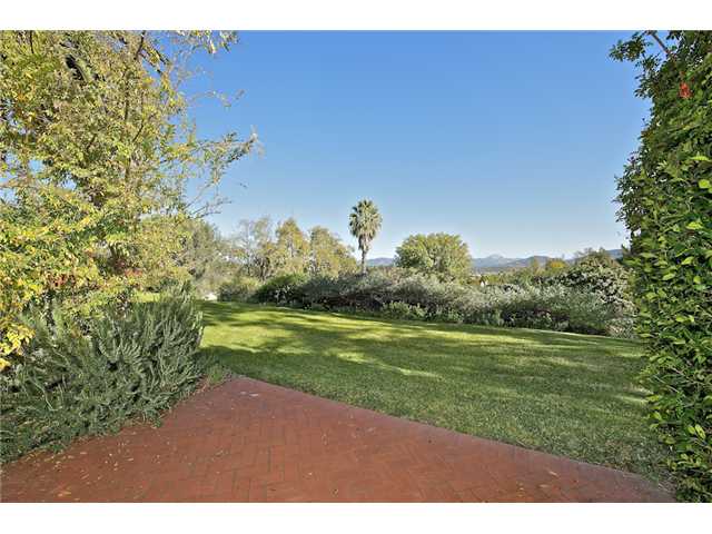 2545 Granada Cir, Spring Valley, CA 91977 photo 24