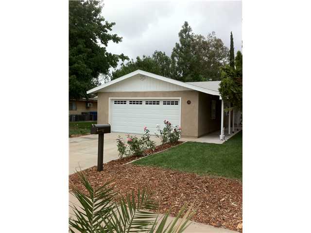 596 Cedar St, El Cajon, CA 92021 photo 2