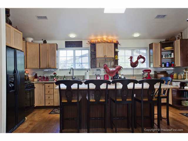 10065 Casa De Oro Blvd, Spring Valley, CA 91977 photo 5