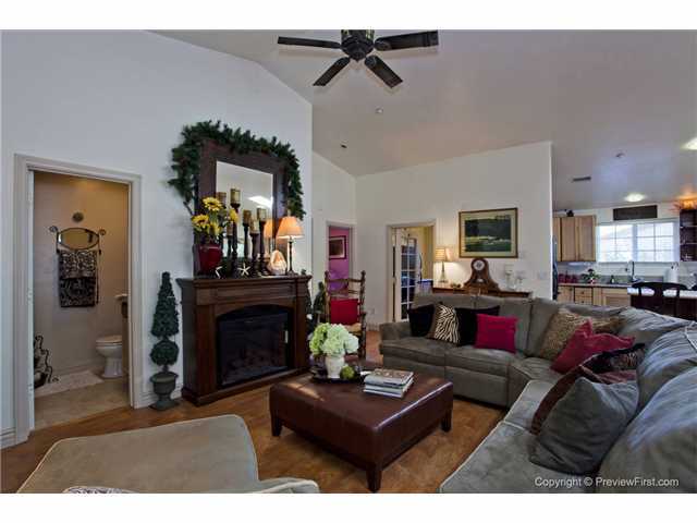 10065 Casa De Oro Blvd, Spring Valley, CA 91977 photo 4