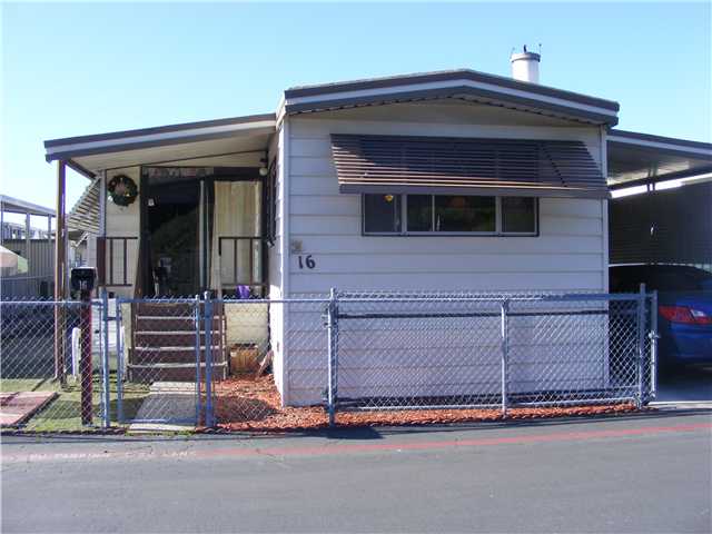 16 Freeway Ln, Oceanside, CA 92054 photo 2