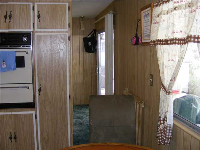 16 Freeway Ln, Oceanside, CA 92054 photo 5