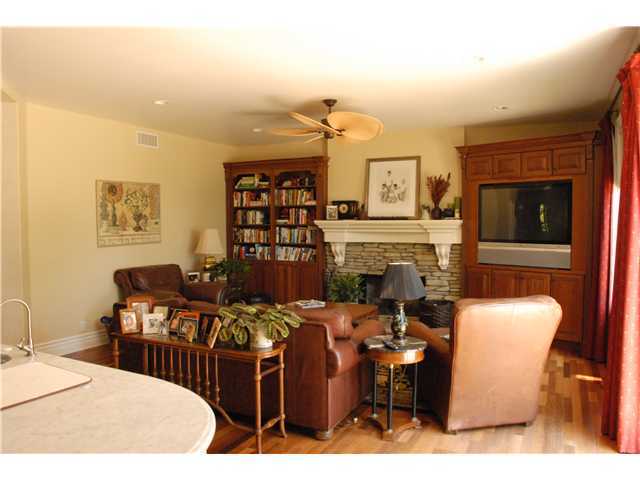 2068 Oceanview Rd, Oceanside, CA 92056 photo 2