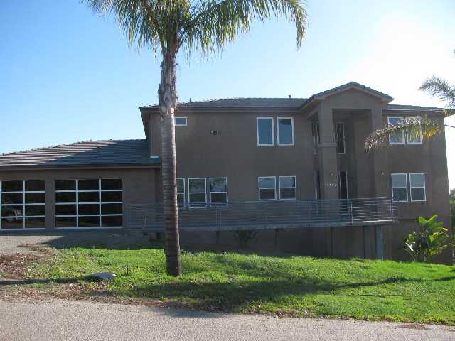 1762 Avenida De Nog, Fallbrook, CA 92028 photo 1