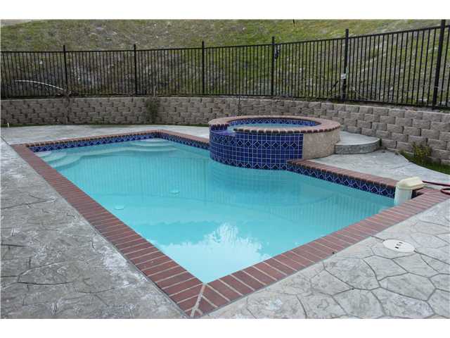 3842 Calavo Dr, Spring Valley, CA 91977 photo 14