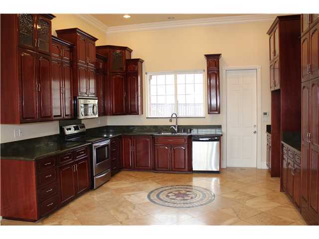 3842 Calavo Dr, Spring Valley, CA 91977 photo 4