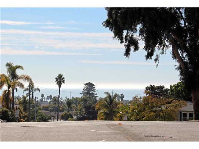 540 Grant St, Oceanside, CA 92054 photo 3