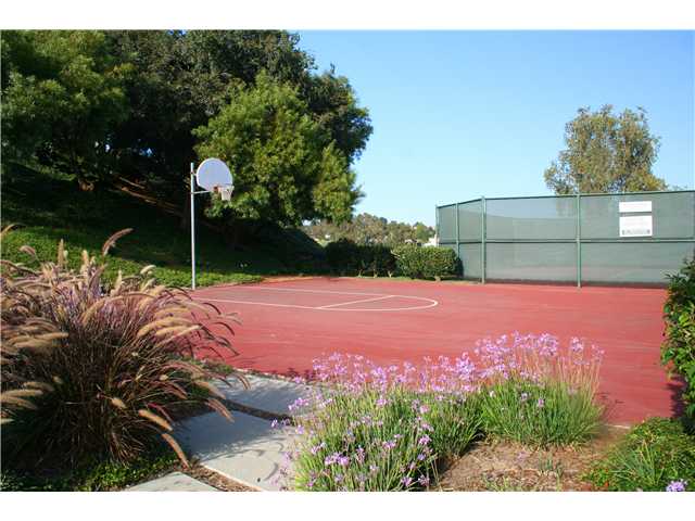 4560 Lambeth Ct, Carlsbad, CA 92010 photo 18